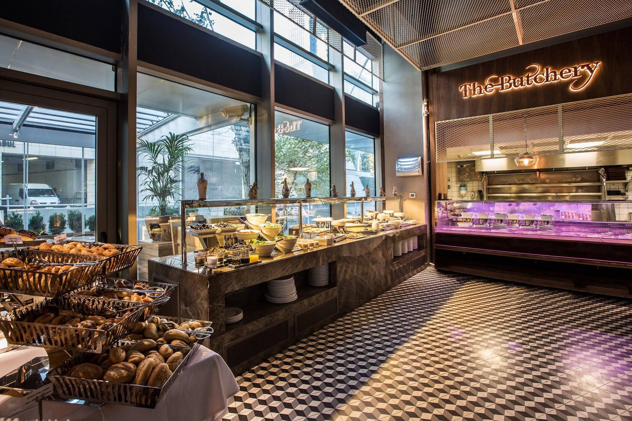 Delta Hotels By Marriott Istanbul Levent ภายนอก รูปภาพ